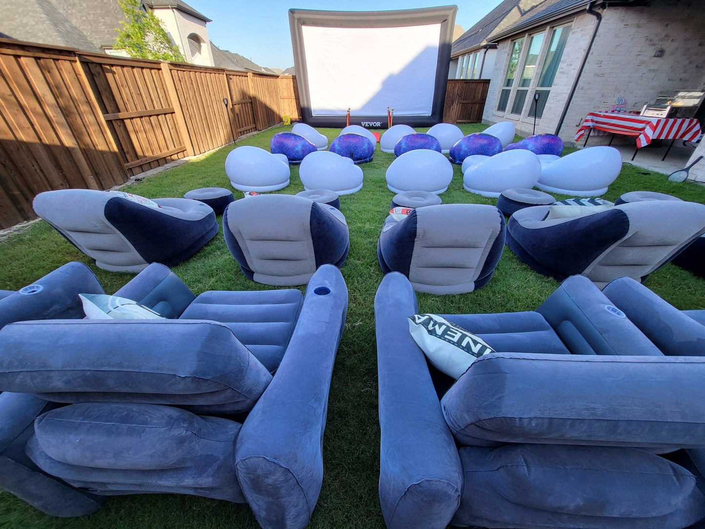 Backyard Movie Theater - VIP - Backyard Movie Theater