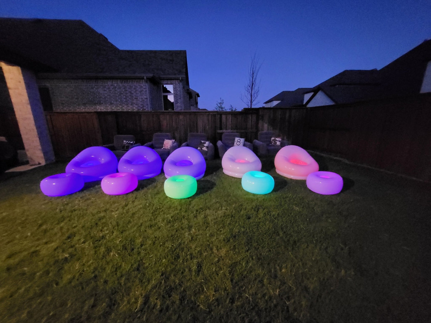 Backyard Movie Theater - VIP - Backyard Movie Theater