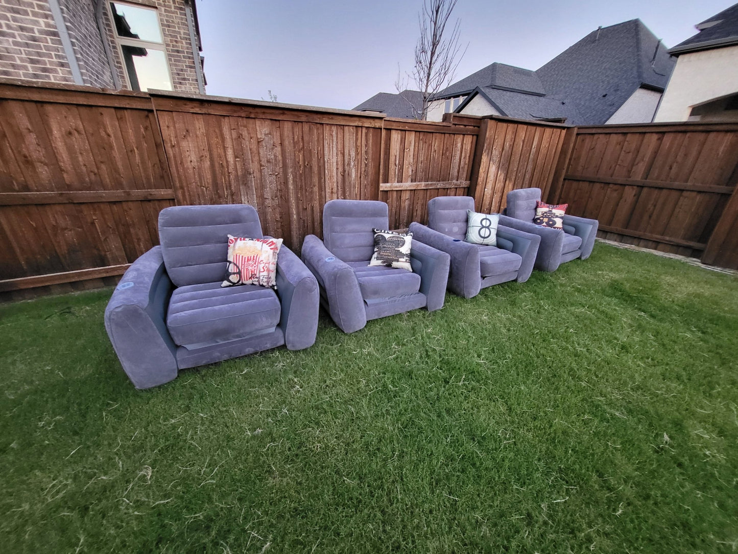 Backyard Movie Theater - VIP - Backyard Movie Theater