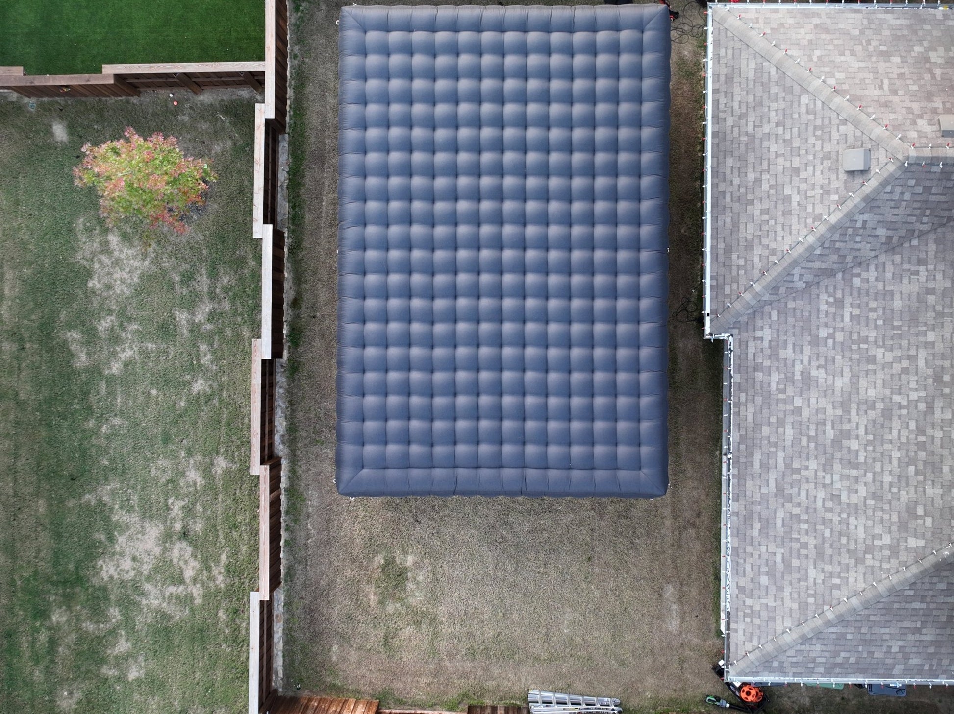 Gaming Club - Backyard Movie Theater